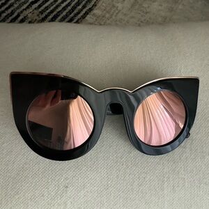 Valley Eyewear— Gold Rose Wolves (Limited Edition)